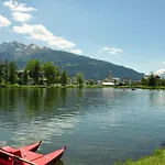 Casa Al Lag - Direkt Am Laaxersee Διαμέρισμα Laax
