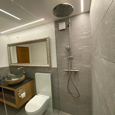 Casa Al Lag - Direkt Am Laaxersee Laax