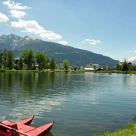 Casa Al Lag - Direkt Am Laaxersee Apartament Laax