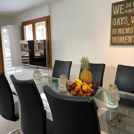 Casa Al Lag - Direkt Am Laaxersee Apartment *